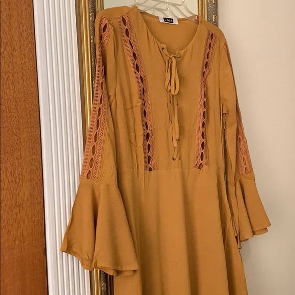 “Golden dreams” boho dress - Picture 3 of 5